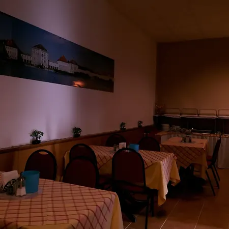 Szálloda New Fair Messe