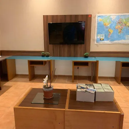 New Fair Messe 2* Μόναχο