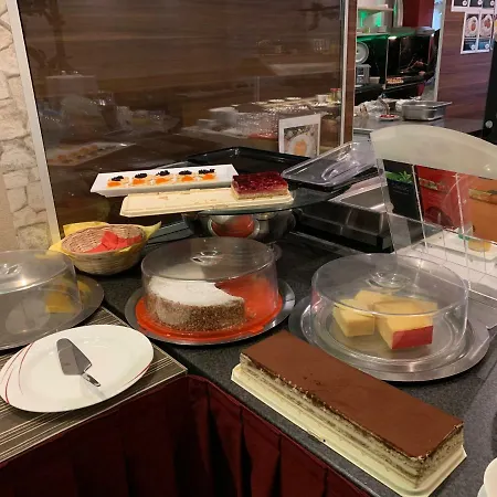 Ξενοδοχείο New Fair Messe 2*