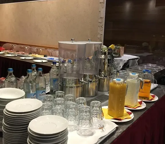 New Fair Messe Hotel 2*