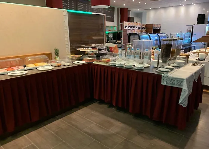 New Fair Messe Отель Мюнхен